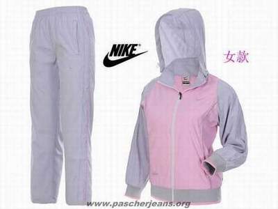 survetement nike femme noir et rose